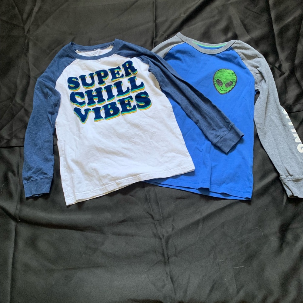 Long sleeves for 10y/o boys by Carter’s